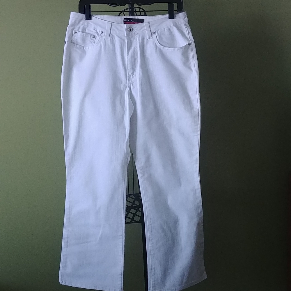 WHITE Jeans, wide legs, "KIKIT" size 10, 70% Cotton, 28 Polyester, 2% Spandex